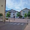La piazza centrale a Cortaccia - Foto: AT, &copy; Peer