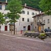 Brunnen in der Salurner Schillerstrasse. Foto: AT, &copy; Peer