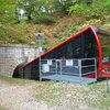 Mit der Mendelbahn geht es von St. Anton bei Kaltern zur Mittelstation, die direkt am Kalterer H&ouml;henweg liegt. Foto: AT, &copy; Peer