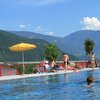 Per il relax nei giorni caldi: il lido al Lago di Caldaro. Foto: EMS, &copy; Peer