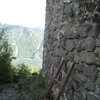 Castelchiaro is considered to be the symbol of the area round the warmest lake of the Alps. Foto: RD, &copy; Peer
