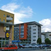 bozen haslach oberau neubauten lidl pfarrhof