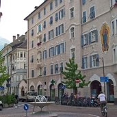 bozen zwoelfmalgrein