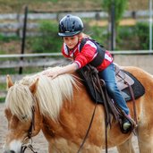 Pferd cavallo reiten cavalcare kind bambina