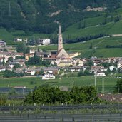 RS tramin zentrum mit kirche