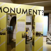 RS Siegesdenkmal Dauerausstellung Was ist ein Monument