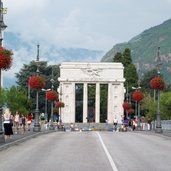 RS bozen talferbruecke siegesdenkmal