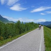 etsch radweg bei laag radfahrer