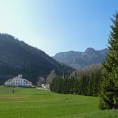 kurtatsch oberfennberg schloss ulmburg