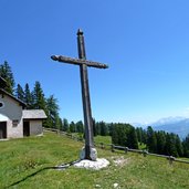 mendel malga romeno alm kirchlein kapelle