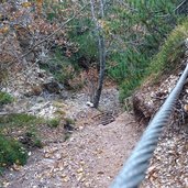 Grosse Scharte steiler Abstieg Weg Stahlseil