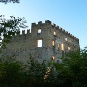 burgruine caldiff mazon neumarkt