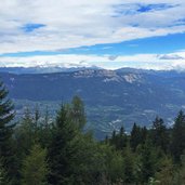 forstweg klausalm bei titschen aussicht mendel