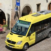 Ueberetsch Kaltern Dorfzentrum Citybus