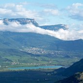 blick auf kalterer see und mendel