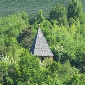 turm des kirchleins holen bei aldein