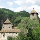 RS Burg Runkelstein von Oswaldpromenade gesehen