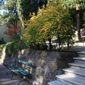 RS Bozen Guntschnapromenade Herbst Bank