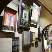 RS Siegesdenkmal Dauerausstellung Plakate von frueher