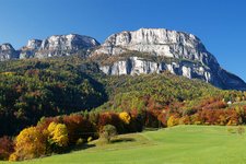 unter gantkofel wanderung perdonig im herbst