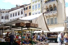 RS bozen obstmarkt