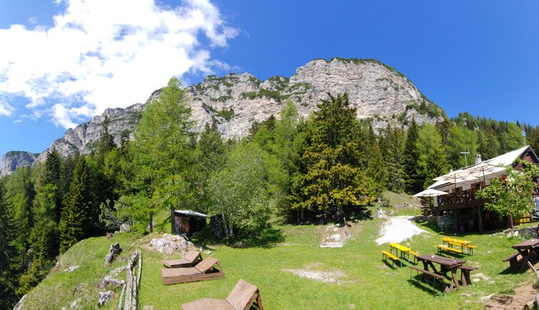 Ueberetscher Huette Roen Klettersteig