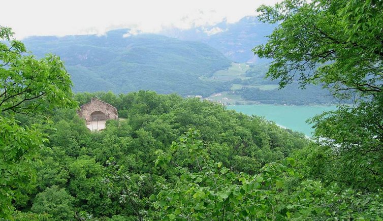 St Peter Panorama Mit Kalterer See